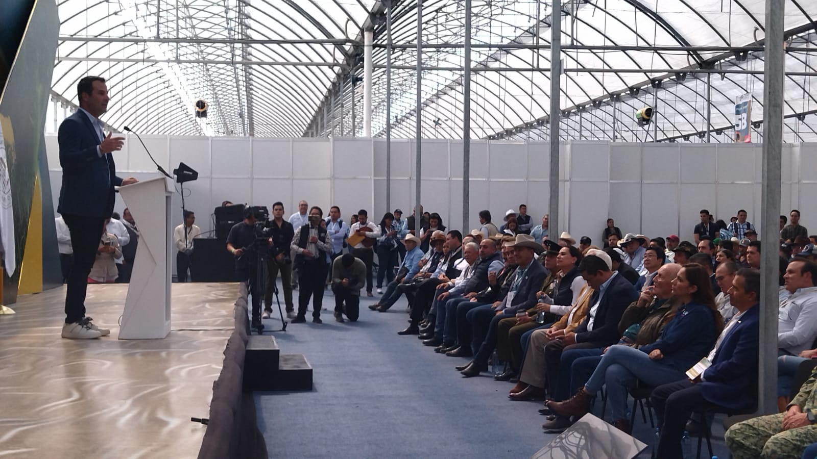 Imagen-de-WhatsApp-2023-11-08-a-las-17.56.33_501891ad