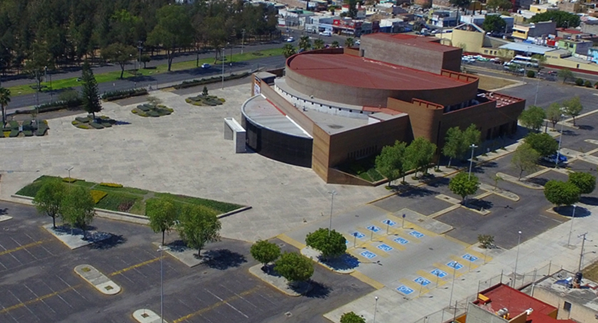 ESTACIONAMIENTO-TRESGUERRAS