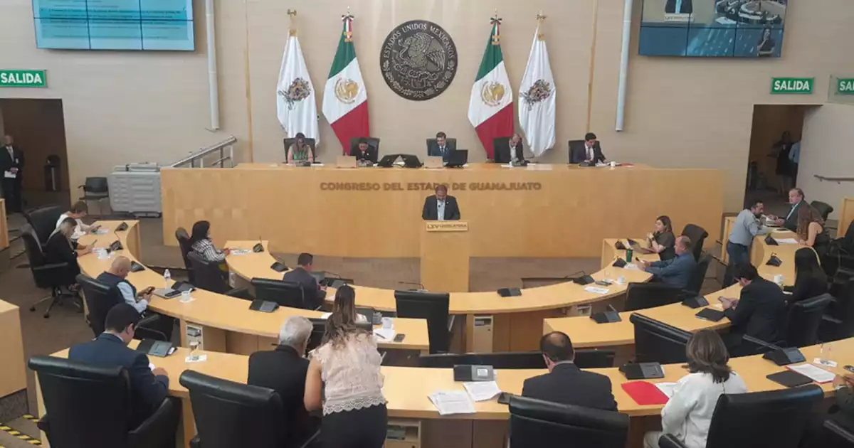 CONGRESO-CONTRATACIONES