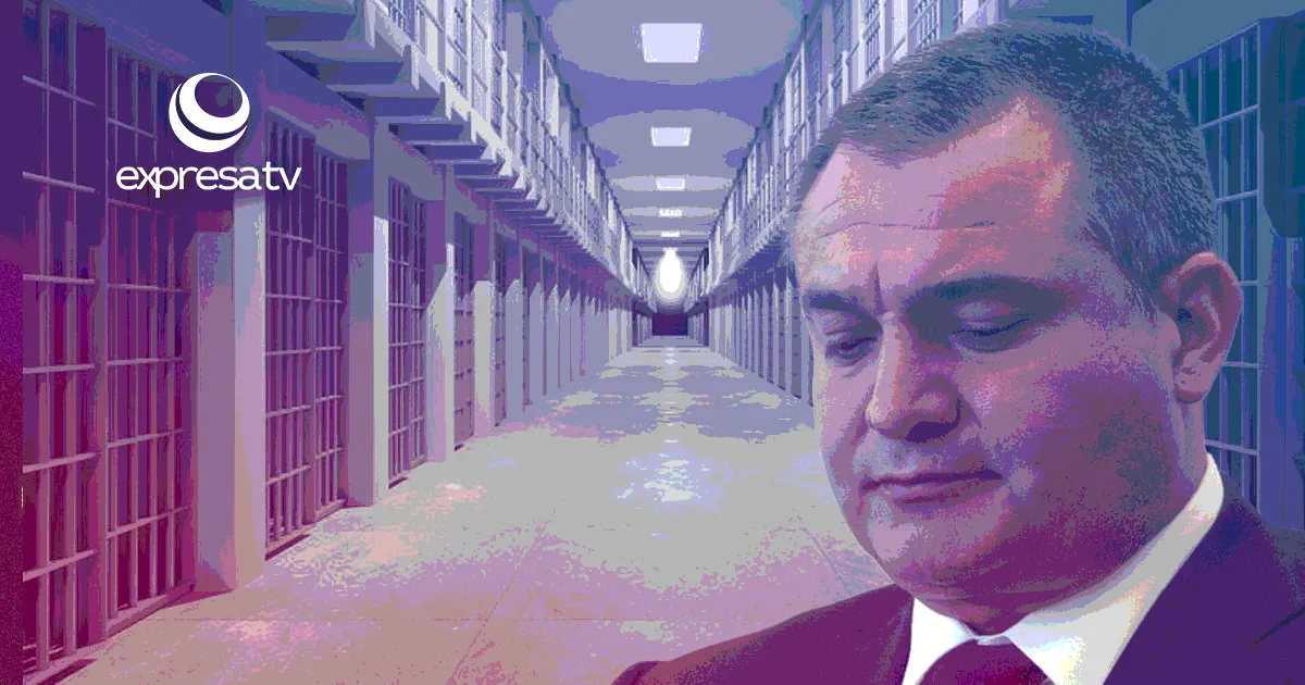 GENARO GARCÍA LUNA